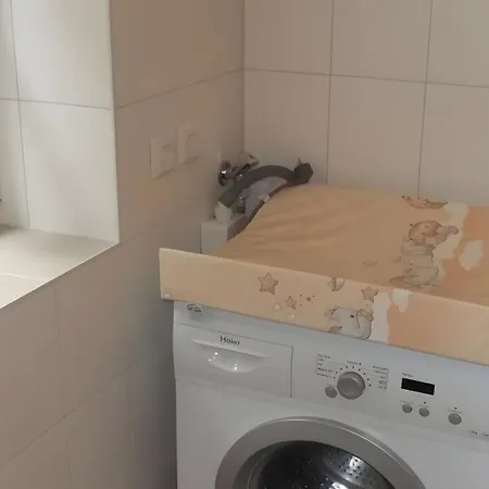 Fuer 12 Personen 180 M² تانه