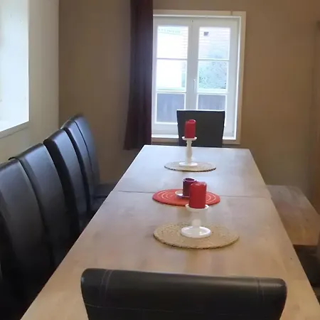Fuer 12 Personen 180 M²